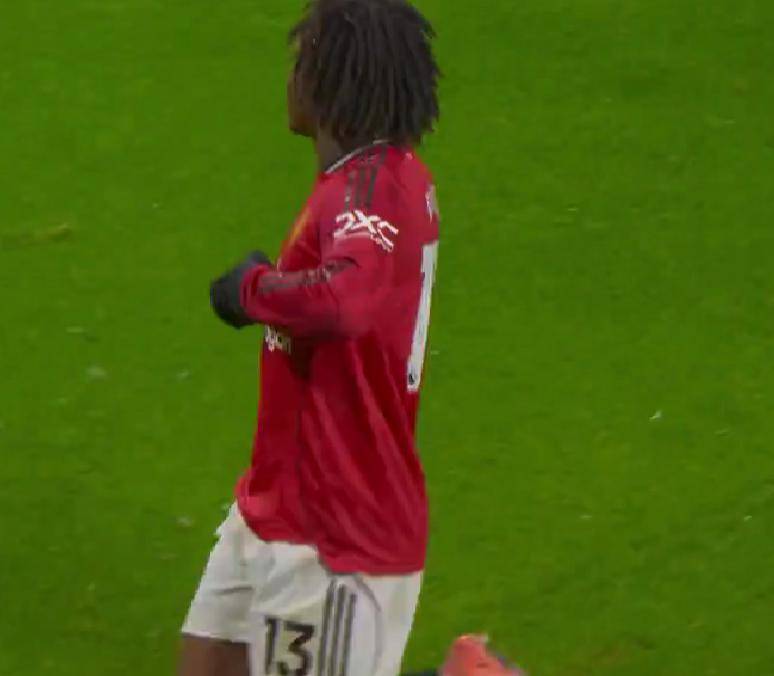 一场1-0！让曼联进前5，欧冠近在咫尺：和切尔西同分，3豪门争四